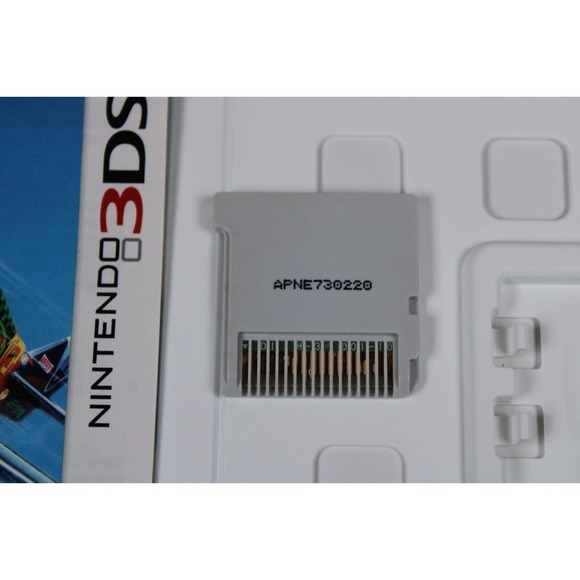 Disney Planes (Nintendo 3DS) Complete W/ Game box, manual, game, tested - Picture 7 of 7